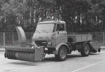 Avia Praga UV 80 vyvojka