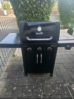 Plynový gril Char Broil grill