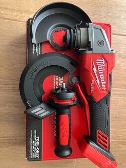 MILWAUKEE M18 FUEL™ 125 mm uhlová brúska s lopatkovým spína