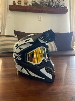 Motorcross prilba