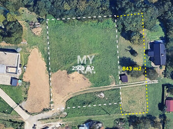 Na predaj stavebný pozemok s projektom 2500 m2, ul. Broskyň