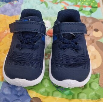 Tenisky Nike