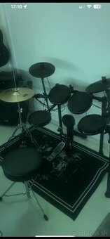 Bicie alesis dmx7