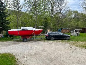 Plachetnica ardea 550