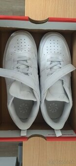 Dievčenské kožené tenisky Nike