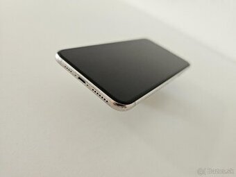 Apple iPhone 11 Pro Max 100% batéria