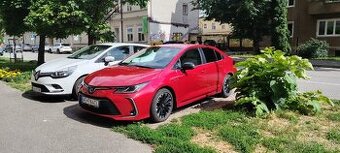 Toyota Corolla 1.8 Hybrid