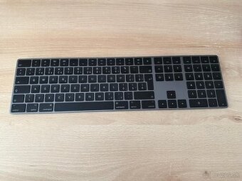 Apple magic keyboard SK - 1