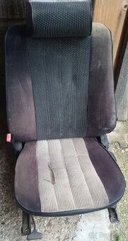 E30 sedadlo vodica
