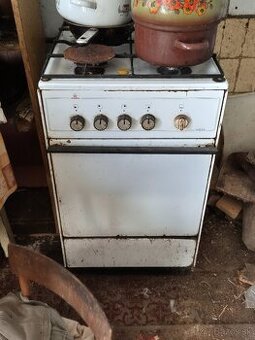 Plynový sporák Mora 1101