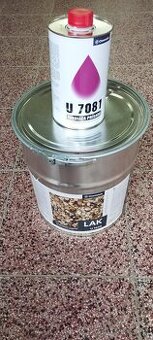 Lak U1000, tvrdiaca prisada U7081 a 25kg kamienky
