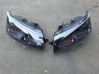 VOKSWAGEN T6.1 20- černá, přední světla s LED SONAR
