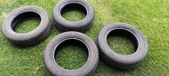 Predám zimné pneu 215/60R16