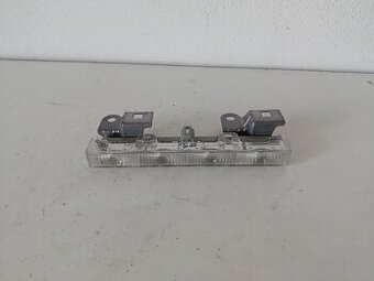 tretie brzdove svetlo auris1 40€