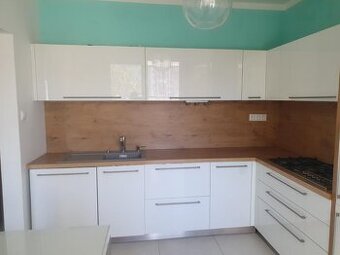 EXKLUZÍVNE. REALFINN PRENÁJOM - 3 IZBOVÝ BYT V NZ - 1