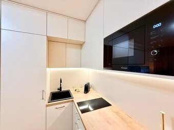 JUH - KRIVÁ -  2 IZBOVÝ SUPER MODERNÝ BYT 35 M2.