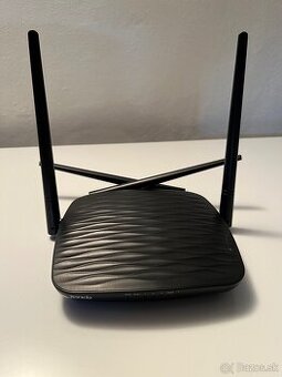 Tenda AC5 Smart Dual Band WiFi Router (AC1200)