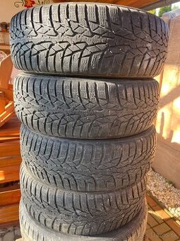 Nokian WR D4 185/60 r15