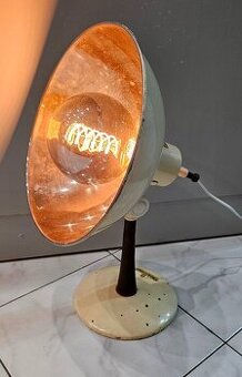 Industriálna biela lampa