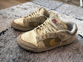 NIKE tenisky, pôvodná suma 170€, veľkosť 40.5