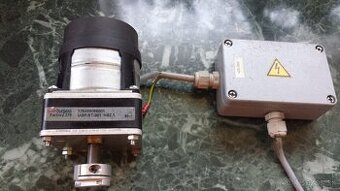 Predám elektromotor s prevodovkou 11,5W... 6-ot...220V