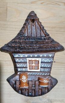 Keramický domček na zavesenie