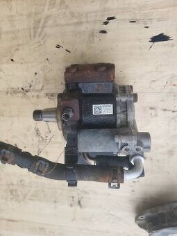 Predám palivové vstrekovacie čerpadlo 1.6 TDI 77kw