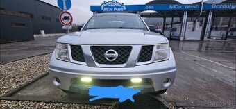 Nissna Navara