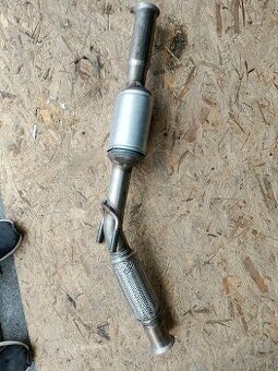 Predam katalyzátor na Peugeot 406 HDi