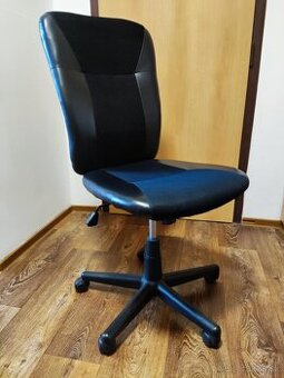 kancelárska stolička