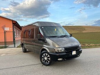 Ford Transit 7 miestne