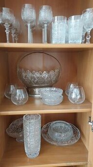 Predáj kryštálu poháre vázy misy