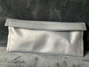 Dyson cestovné tašky a puzdrá