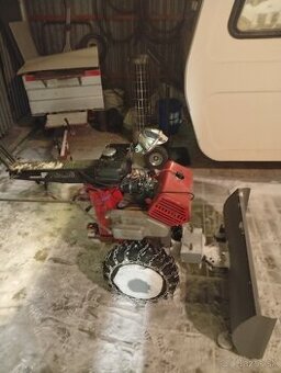 Predám malotraktor, pluh na sneh