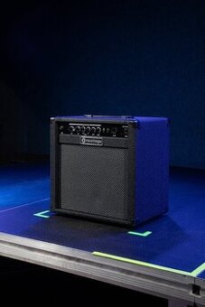 Zháňam požičať Gitarové kombo