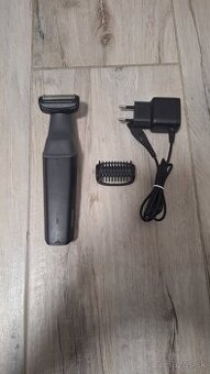 Holiaci Strojček Philips BG 3010