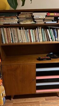 Multifunkčná skrinka - sekretár