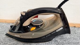 Philips Azur Performer Plus Naparovacia žehlička GC4527/00