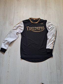 dres Triumph S/M