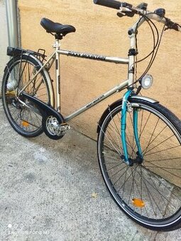 Bicykel trekingovy Rocky mountain