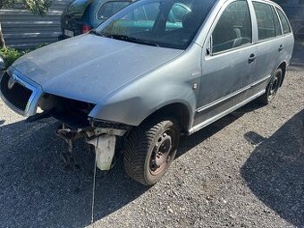 Predam skoda fabia karoseria