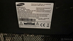 50palcová plazma Samsung PS50A756T1M - jemné poškodeni