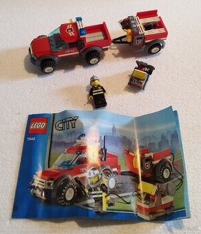 LEGO® 7942 Hasičský pick-up