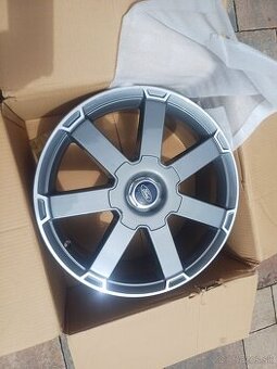rezervné koleso Ford-Focus RS--7,5Jx18-ET-52,5--5x108