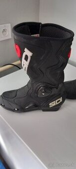 Predám dámske motorkarske čižmy č 36