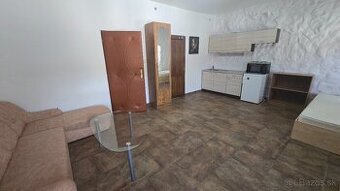 Prenájom Garsónky v Skalici – Komenského ulica