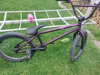 BMX Verde Theory
