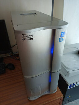 PC i7 - skladačka