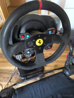 Thrustmaster,Fanatec