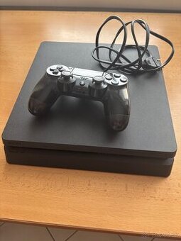 Predám playstation 4